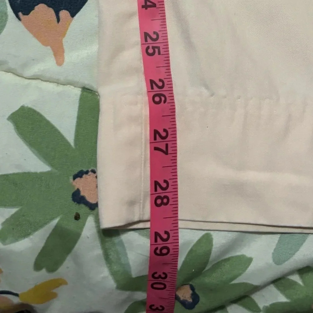 Bobby Jones size 32-khaki, pale, pink, no flaws. - Picture 10 of 11
